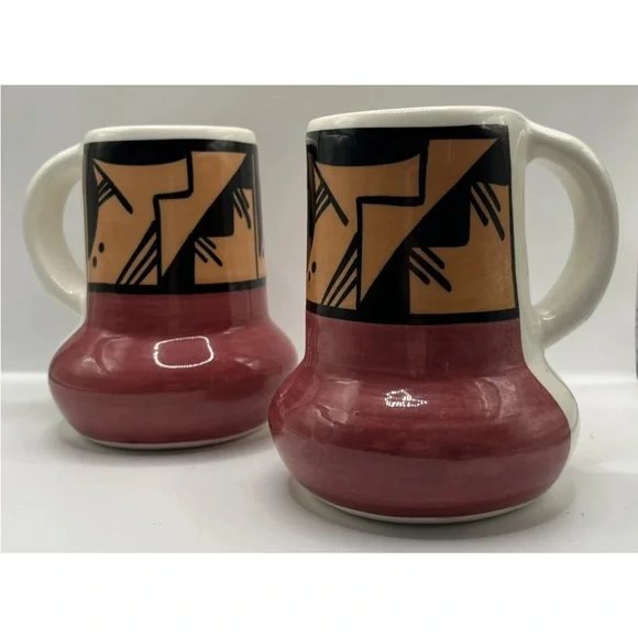 VINTAGE Ute Mountain Pottery Coffee Mugs Set of 2 Tribal Artist Signed 16oz OOAK - Picture 5 of 6